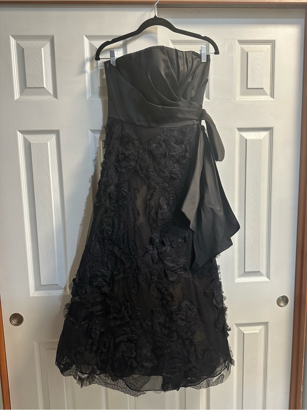 Marchesa Black Strapless Floral-Appliqué Evening Dress